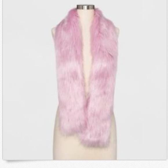 Women's Faux Fur Scarf Mossimo Supply Co Black/ Pink NWT $20 Women's Faux Fur Scarf Mossimo Supply Co Black/ Pink NWT $20